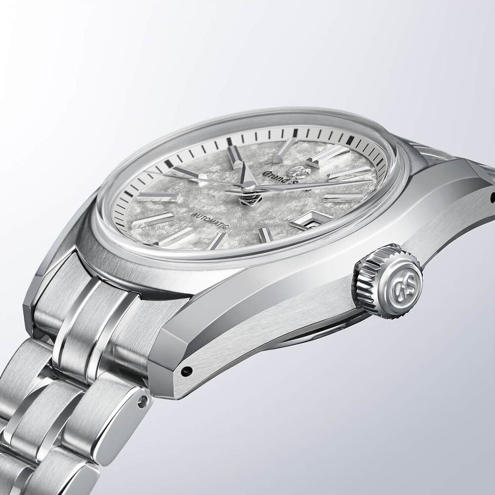 Grand Seiko Heritage 'Sakura-Tukiyo' 62GS 30mm Champagne Dial Steel Bracelet Watch image number 3