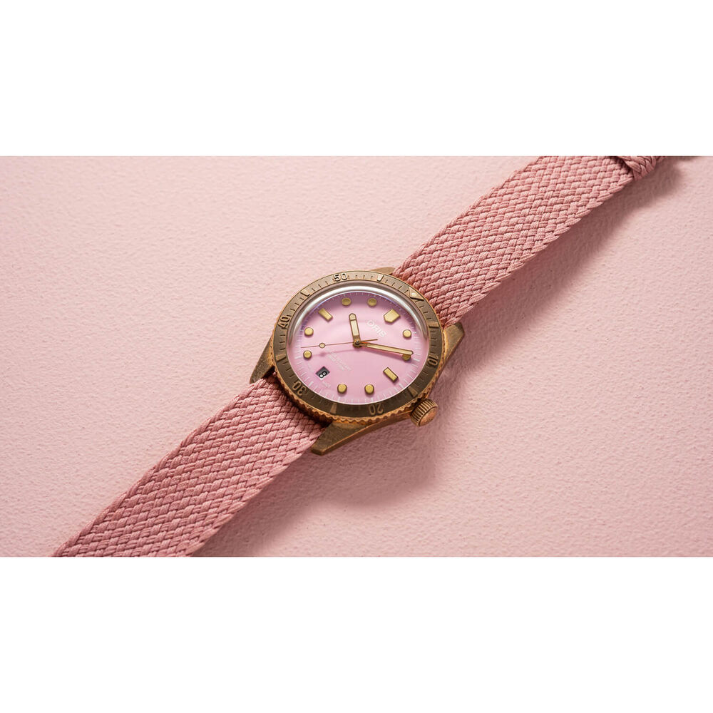 Oris Divers Sixty-Five 38mm Pink Dial Perlon Strap Watch image number 4