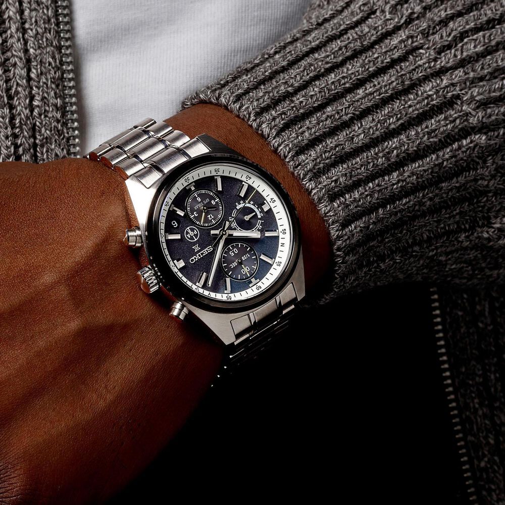 Seiko Prospex GPS Solar Chronograph Speedtimer 42mm Black Dial Stainless Steel Bracelet Watch image number 5