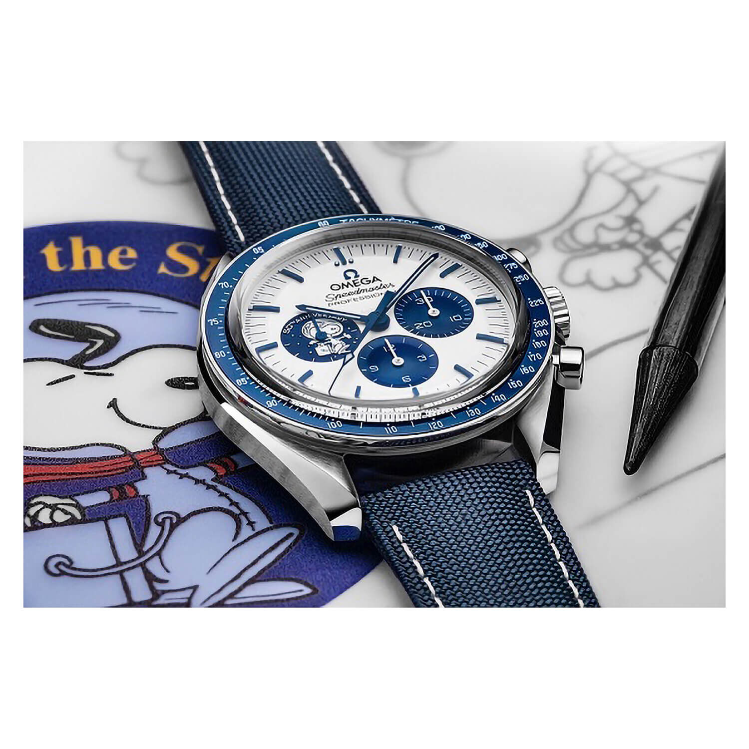 Omega Speedmaster Silver Snoopy Award Chronometer Steel Case Blue Strap Watch