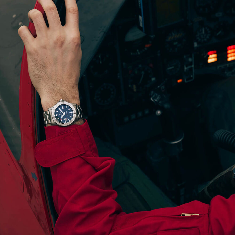 Breitling Avenger Auto 42 Red Arrows 60th Anniversary Edition Blue Dial Steel Bracelet Watch image number 7
