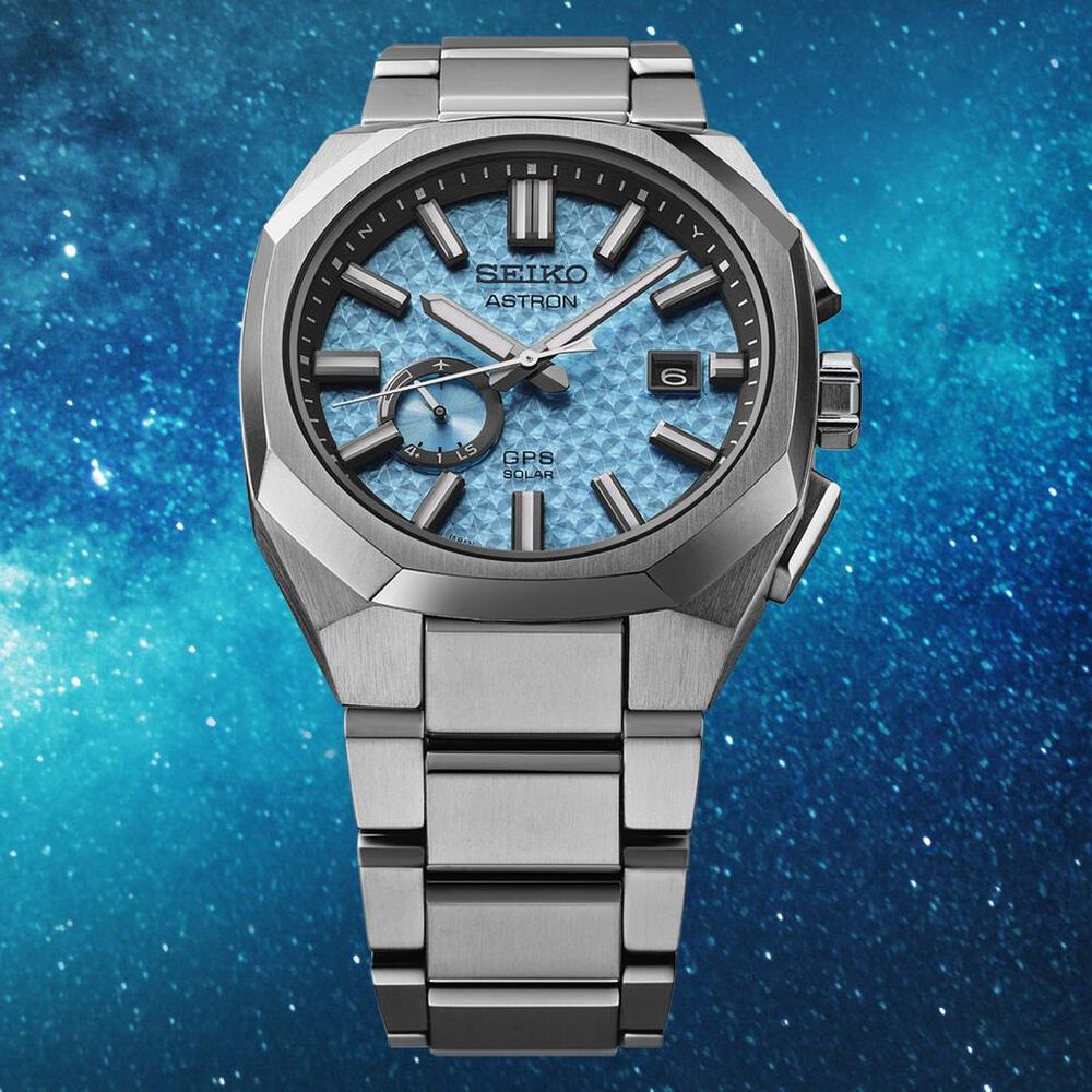 Seiko Astron Starfull Sky 3X GPS Solar Limited Edition 41mm Blue Dial Titanium Bracelet Watch image number 2