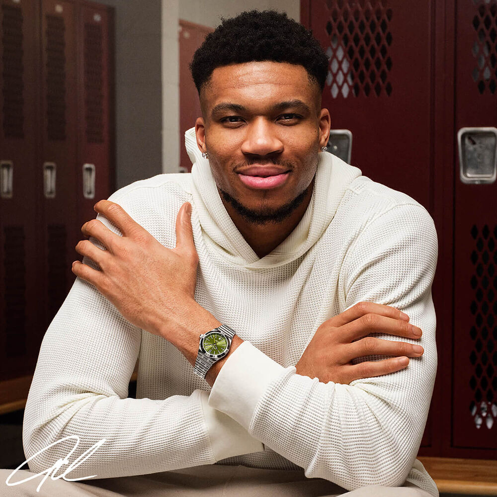 Breitling Chronomat Automatic GMT Giannis Antetokounmpo 40mm Green Dial Steel Bracelet Watch image number 5