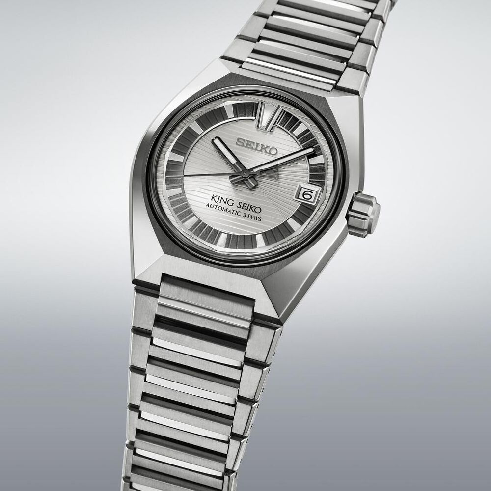 Seiko King Seiko VANAC "Tokyo Highway" Silvertone 41mm Silver Dial Titanium Bracelet Watch