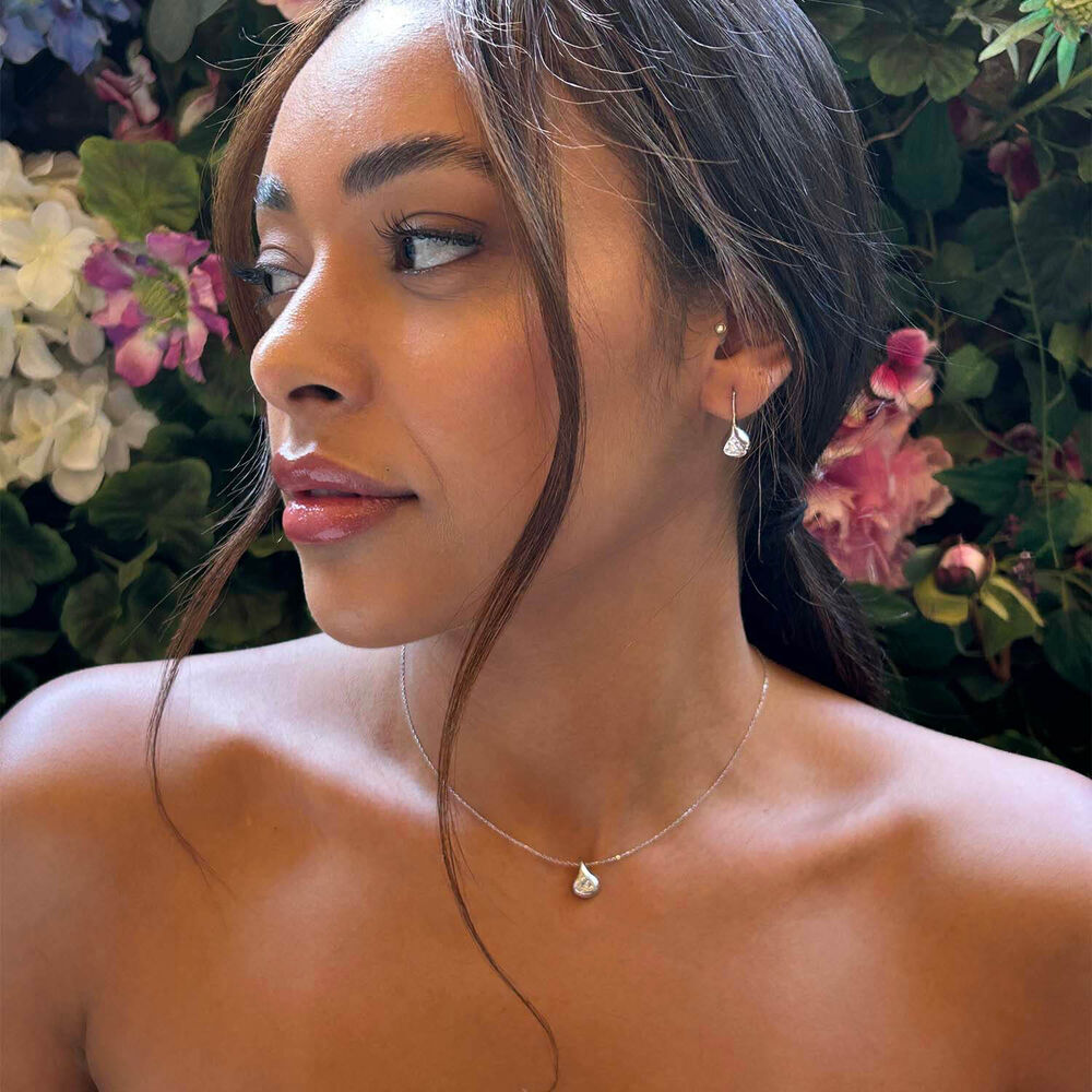 Born Orbit 9ct White Gold Lab Grown 0.50ct Trillion Cut Diamond Pendant image number 4