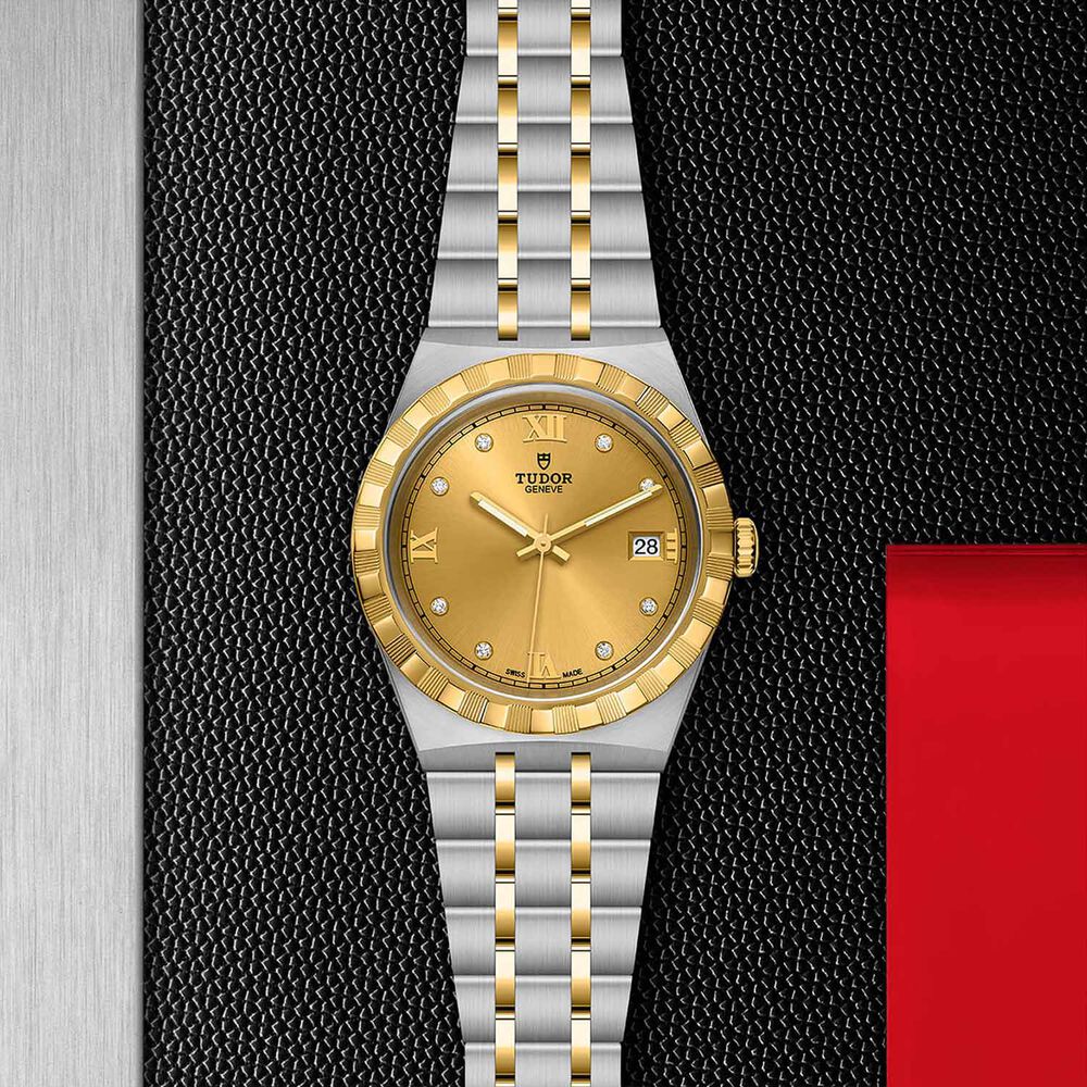 TUDOR Royal 38mm White Dial Bracelet Watch image number 3