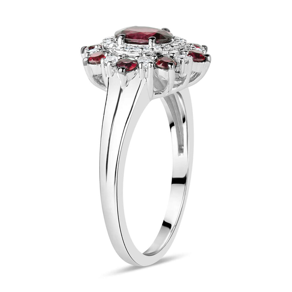 9ct White Gold Diamond and Ruby Floral Cluster Ring image number 3