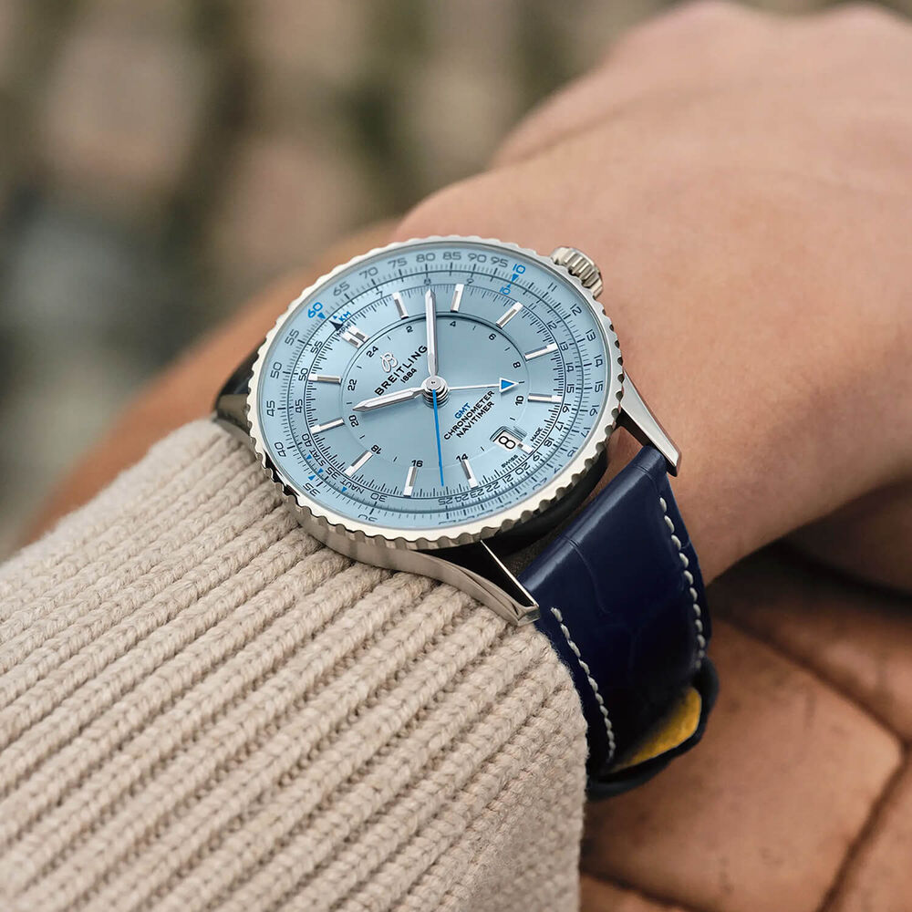 Breitling Navitimer Automatic GMT 41mm Blue Dial Leather Strap Watch image number 4