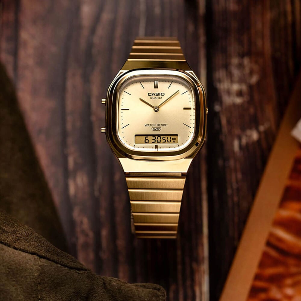 Casio Vintage 40.9x35.8mm Gold Dial Dual Display Gold Tone Stainless Steel Bracelet Watch image number 3