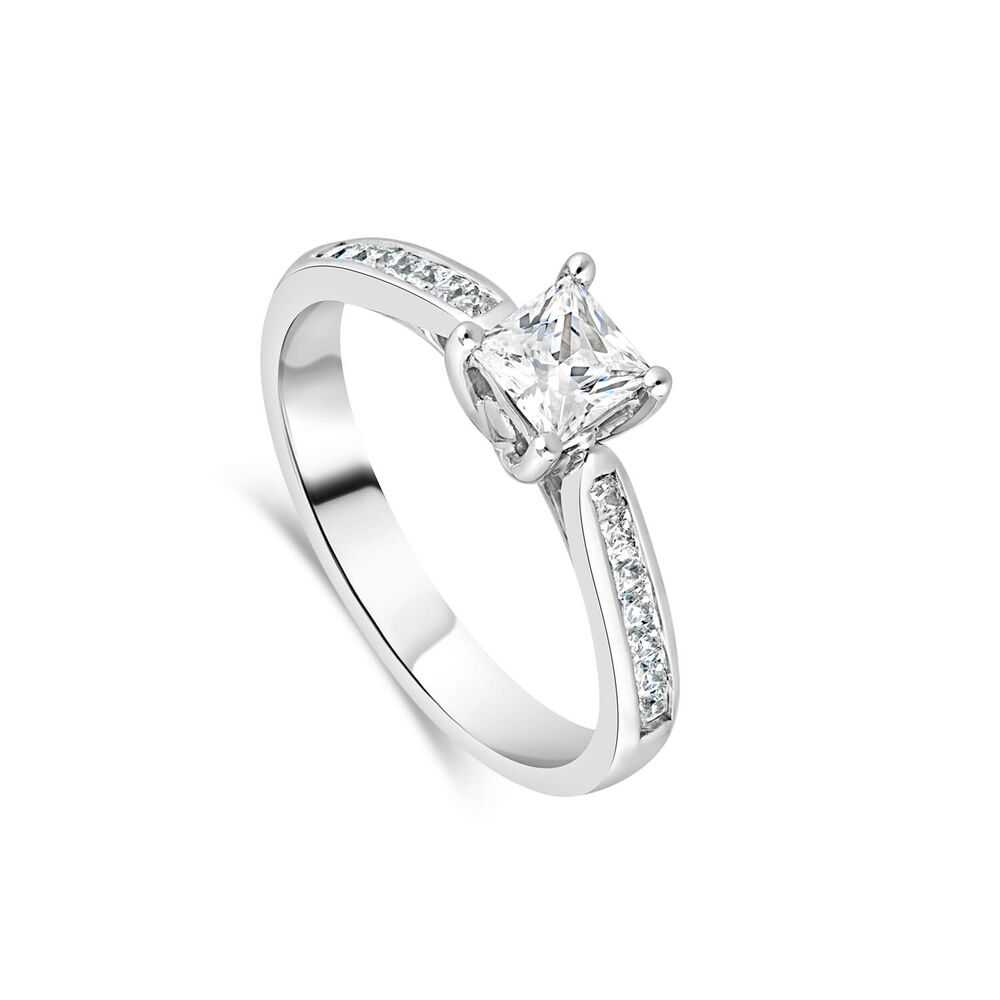 18ct White Gold 0.75ct Princess Diamond Tulip Setting Ring