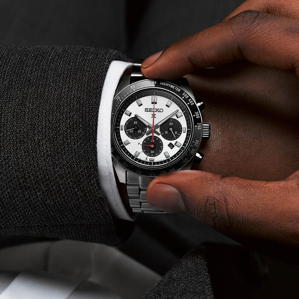 Seiko Prospex Speedtimer Go Large 41.4mm Black & Silver Dial Black Bezel Watch image number 4