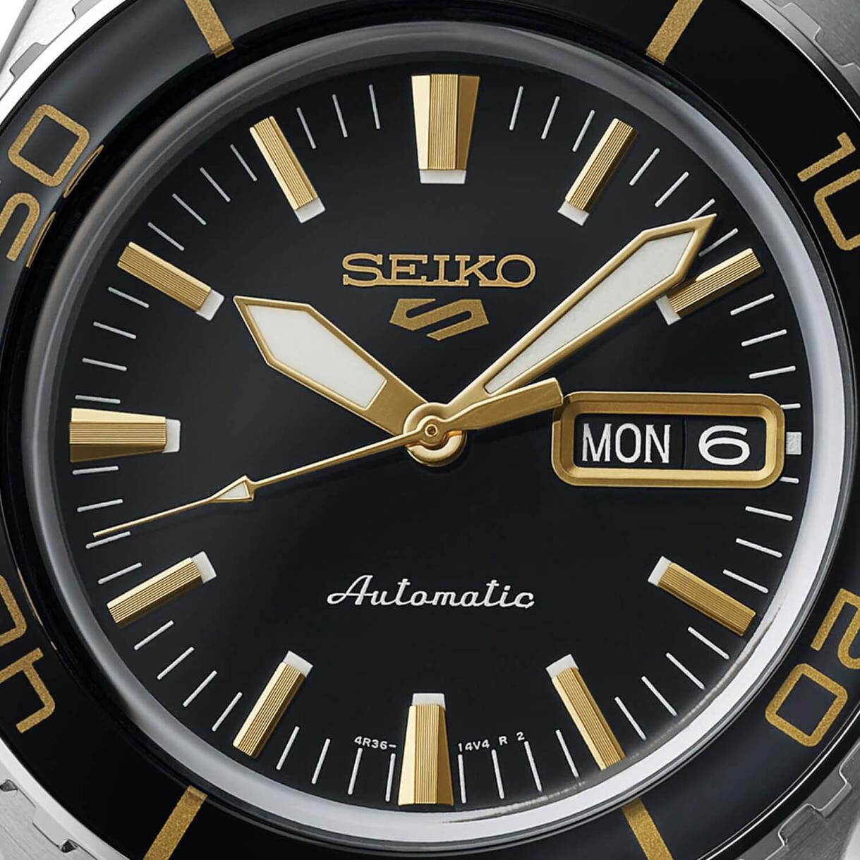 Seiko 5 Sports SKX-SNZH5 Blacktone Redux 42mm Black Dial Steel Bracelet  Watch