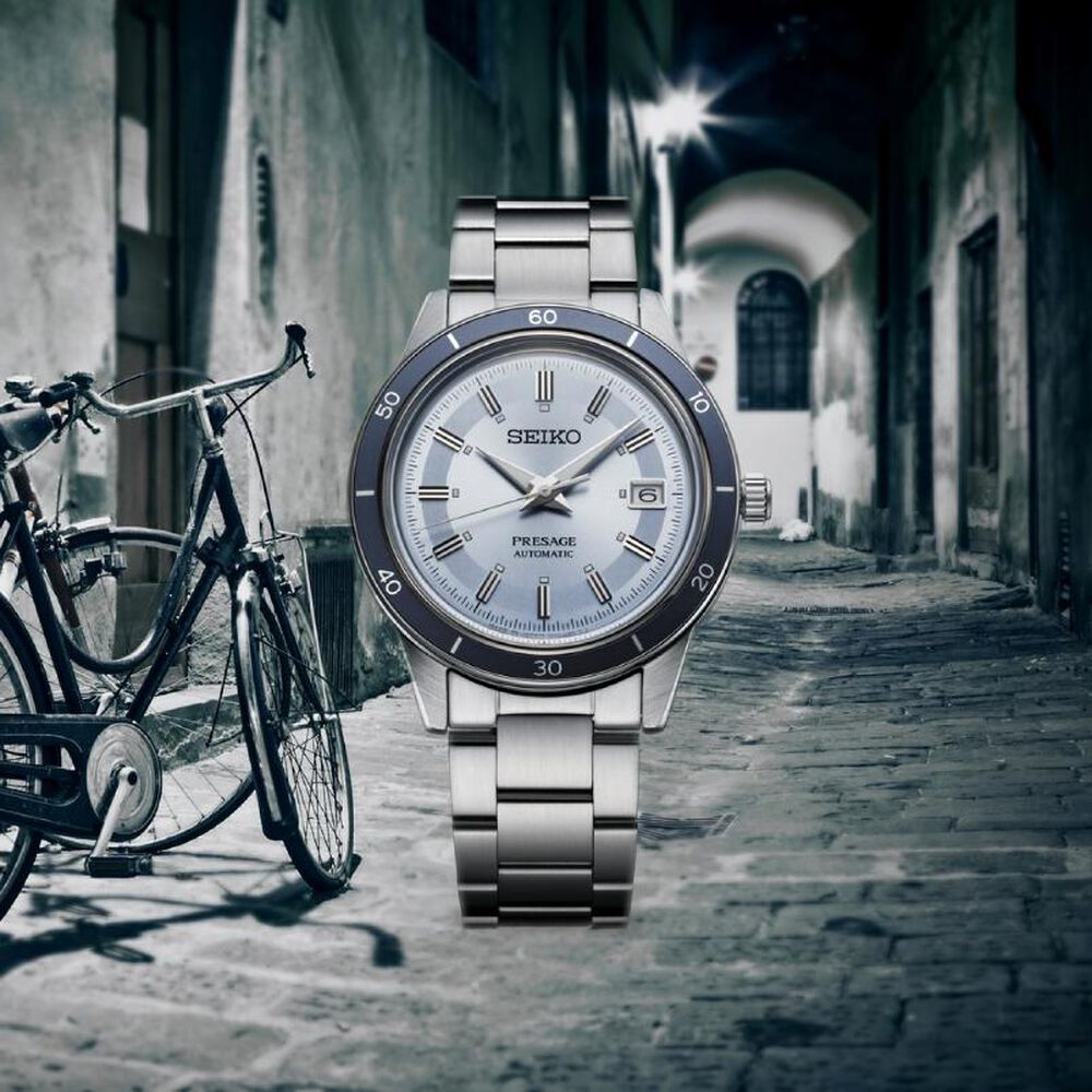 Seiko Presage Style 60s Limited Edition 39.5mm Blue Dial Bracelet & Strap Watch image number 6