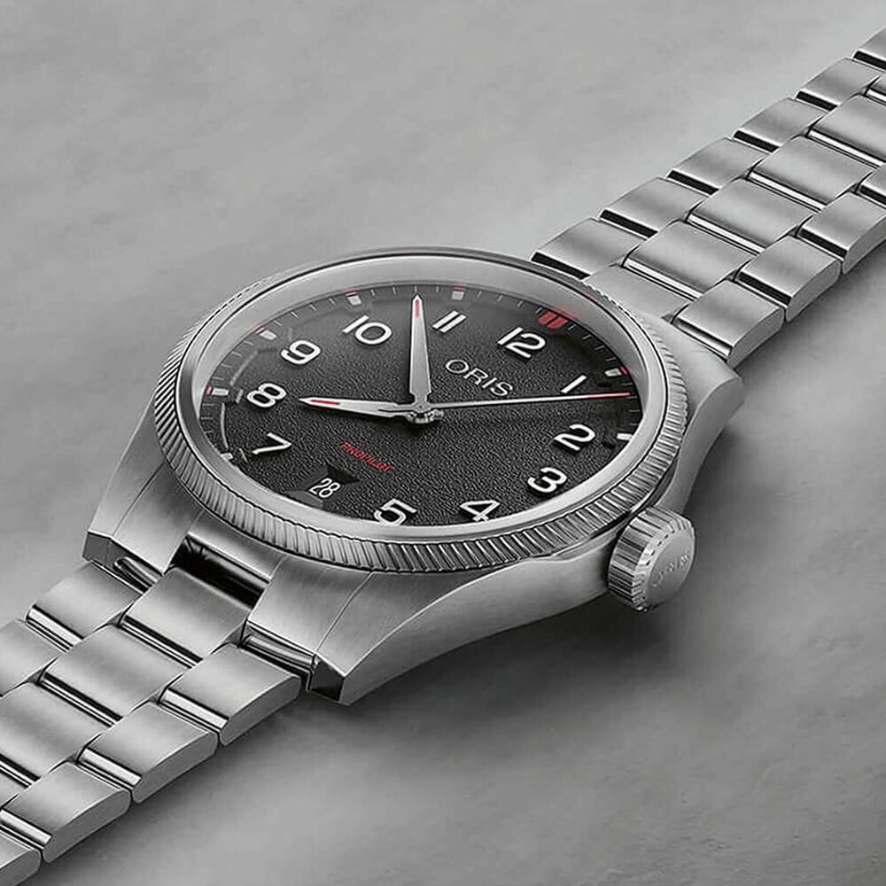 Oris ProPilot Date 41mm Black Dial Stainless Steel Bracelet Watch image number 3