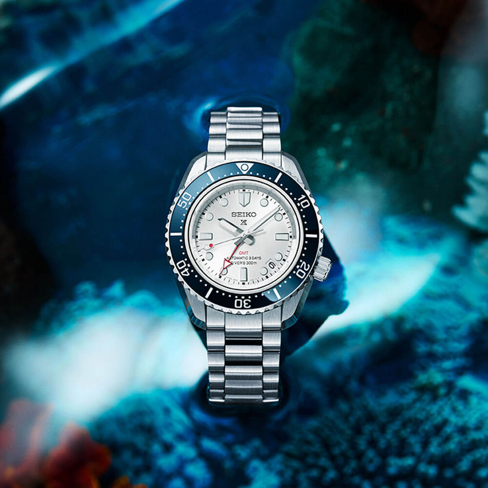 Seiko Prospex 1968 Heritage Diver’s GMT 60th Anniversary 42mm White Dial Steel Bracelet Watch image number 5