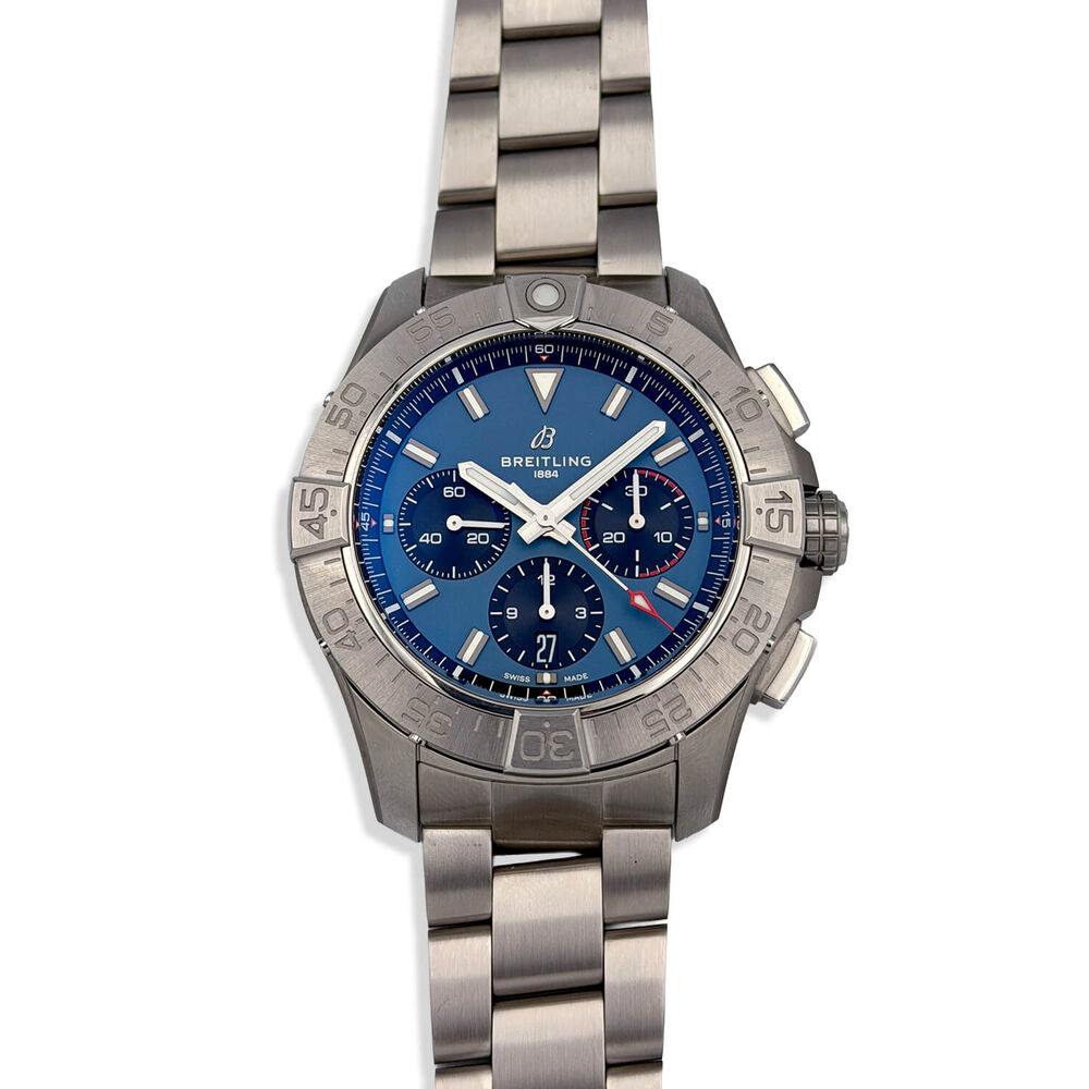 Pre-Owned Breitling Avenger B01 Chronograph 44mm Blue Dial Steel Bracelet Watch