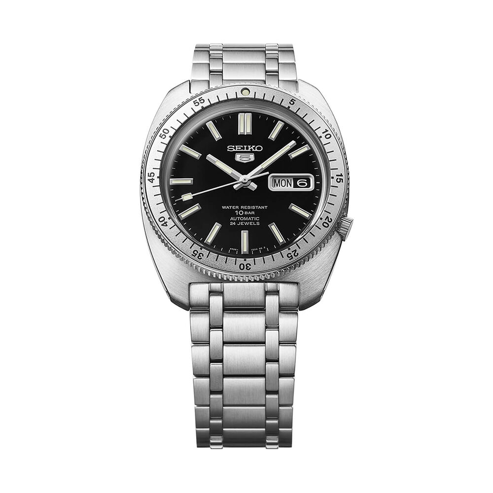 Seiko 5 Sports ‘Gene Kranz’ Recreation Limited Edition 38.2mm Black Dial Steel Bracelet Watch image number 2