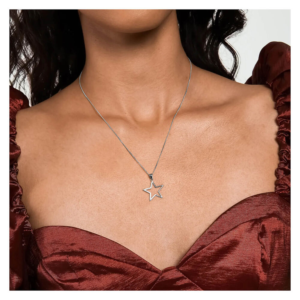9ct White Gold Cubic Zirconia Set Star Pendant image number 1