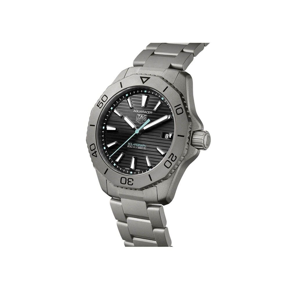 TAG Heuer Professional 200 Solargraph 40mm Black Dial Titanium Bracelet Watch image number 1