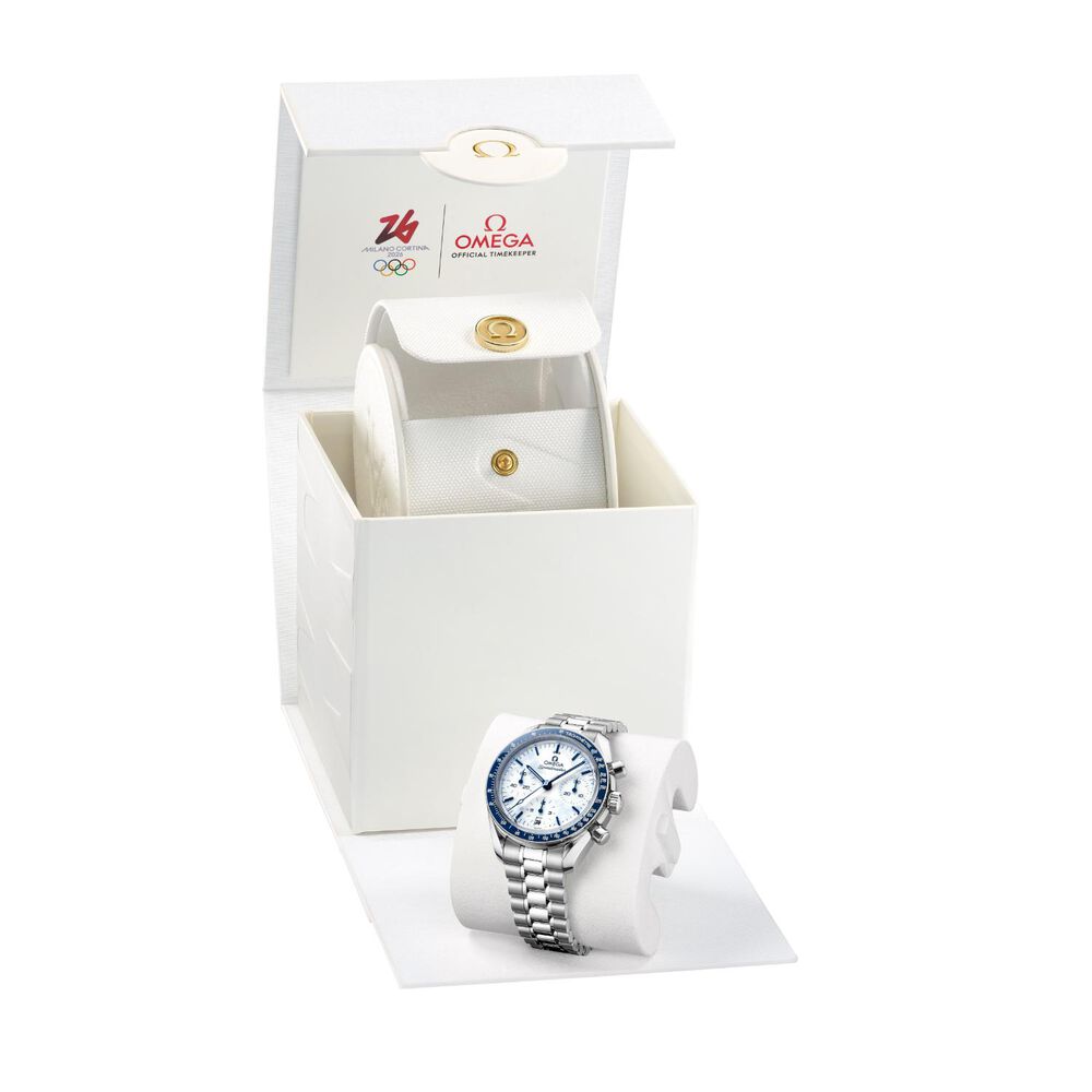 Omega Speedmaster 38mm Milano Cortina 2026 White Dial Steel Bracelet Watch image number 5