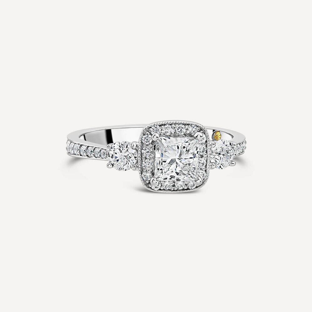 Northern Star 18ct White Gold 1.30ct Diamond Princess Cut Side Shoulders Ring image number 2