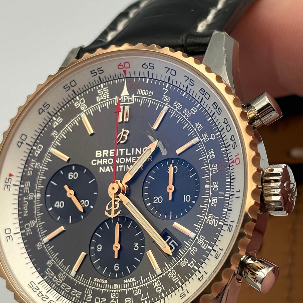 Pre-Owned Breitling Navitimer 1 43mm Grey Chronograph Dial Black Leather Strap Watch image number 5