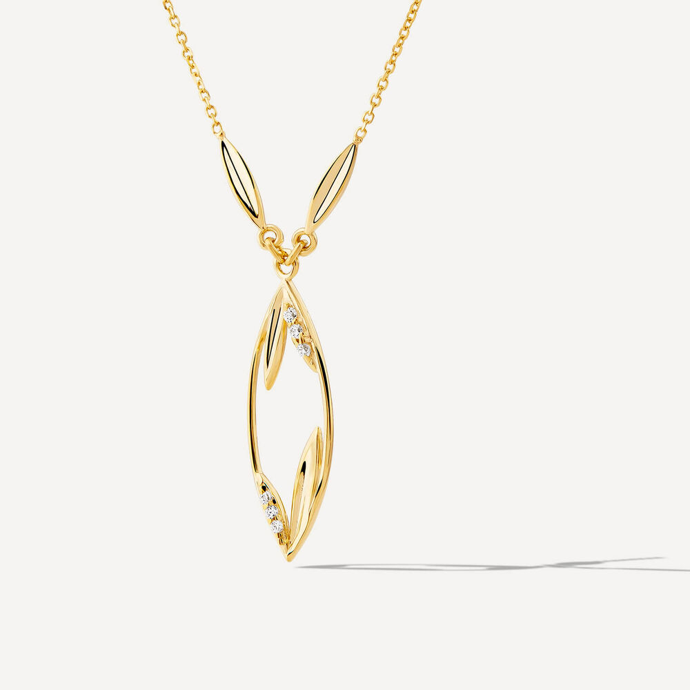 9ct Yellow Gold Cubic Zirconia Open Leaf Design Pendant image number 1
