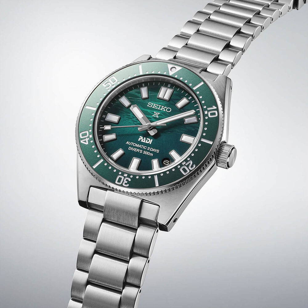 Seiko Prospex 1965 Heritage Diver’s PADI Special Edition 40mm Green Dial Steel Bracelet Watch image number 2