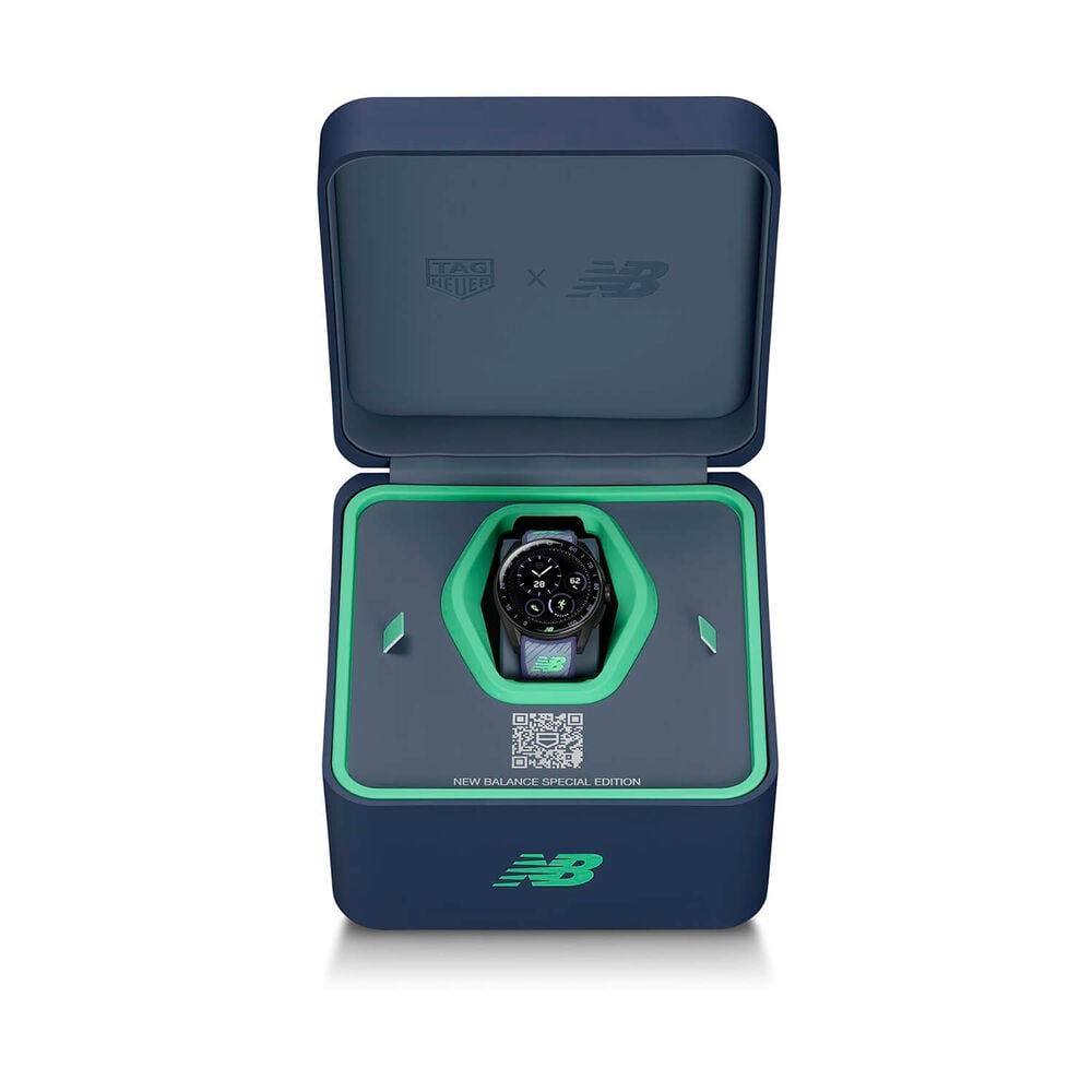 TAG Heuer Connected Calibre E5 New Balance Edition 40mm Dial Rubber Strap Watch image number 8