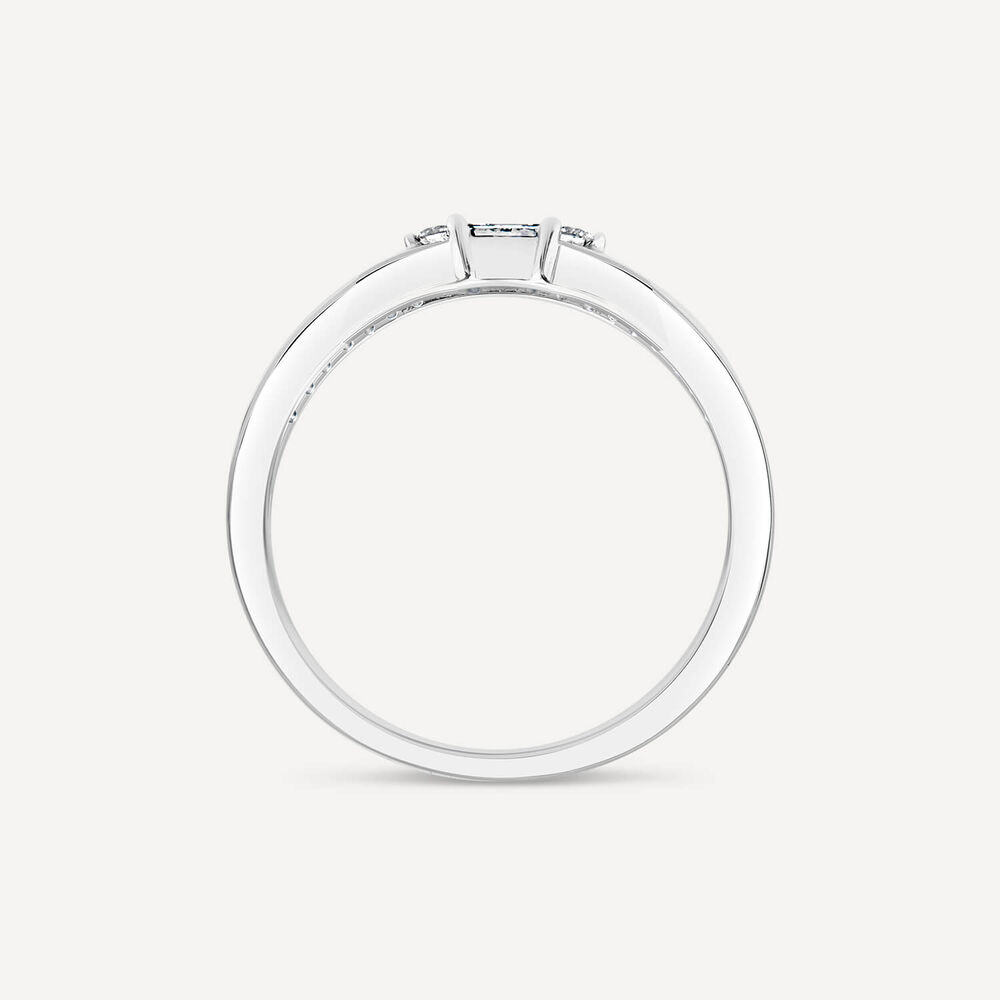 9ct White Gold Double Polished & 0.19ct Diamond Set Wedding Ring image number 3