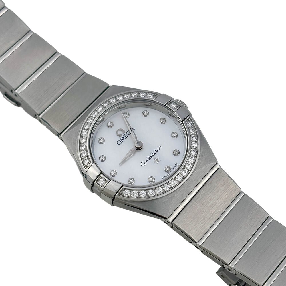 Pre-Owned OMEGA Constellation Ladies Quartz 25mm Mother of Pearl Steel Bracelet Watch image number 1
