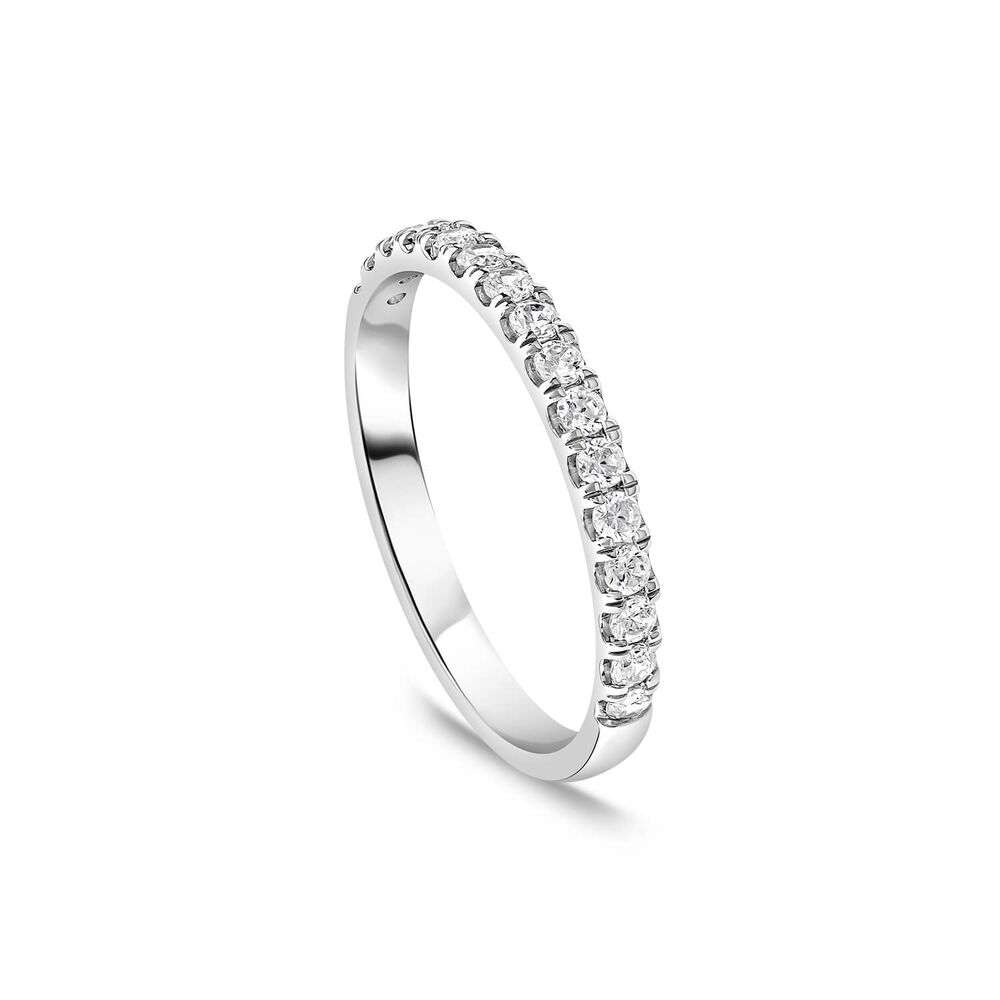 9ct White Gold 2mm 0.25ct Diamond Split Claw Wedding Ring image number 0