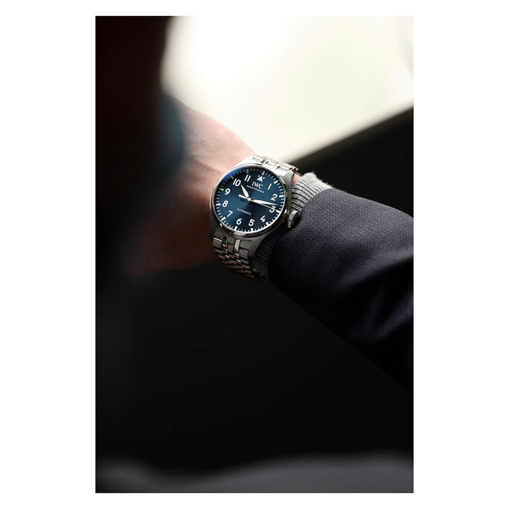 IWC Schaffhausen Big Pilot 43mm Blue Dial Steel Case Bracelet Watch image number 8