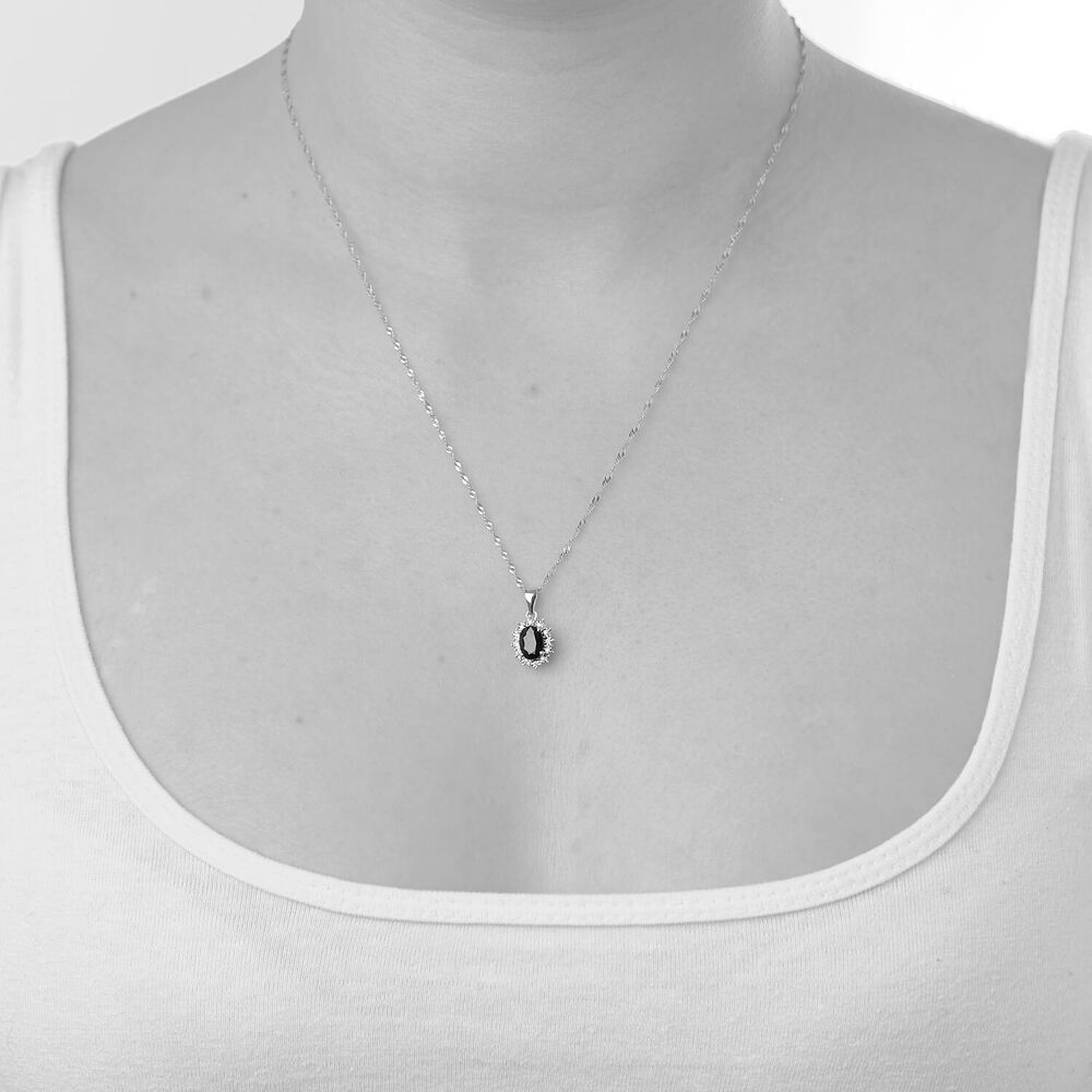 9ct White Gold Oval Sapphire/Diamond Cluster Pendant image number 2