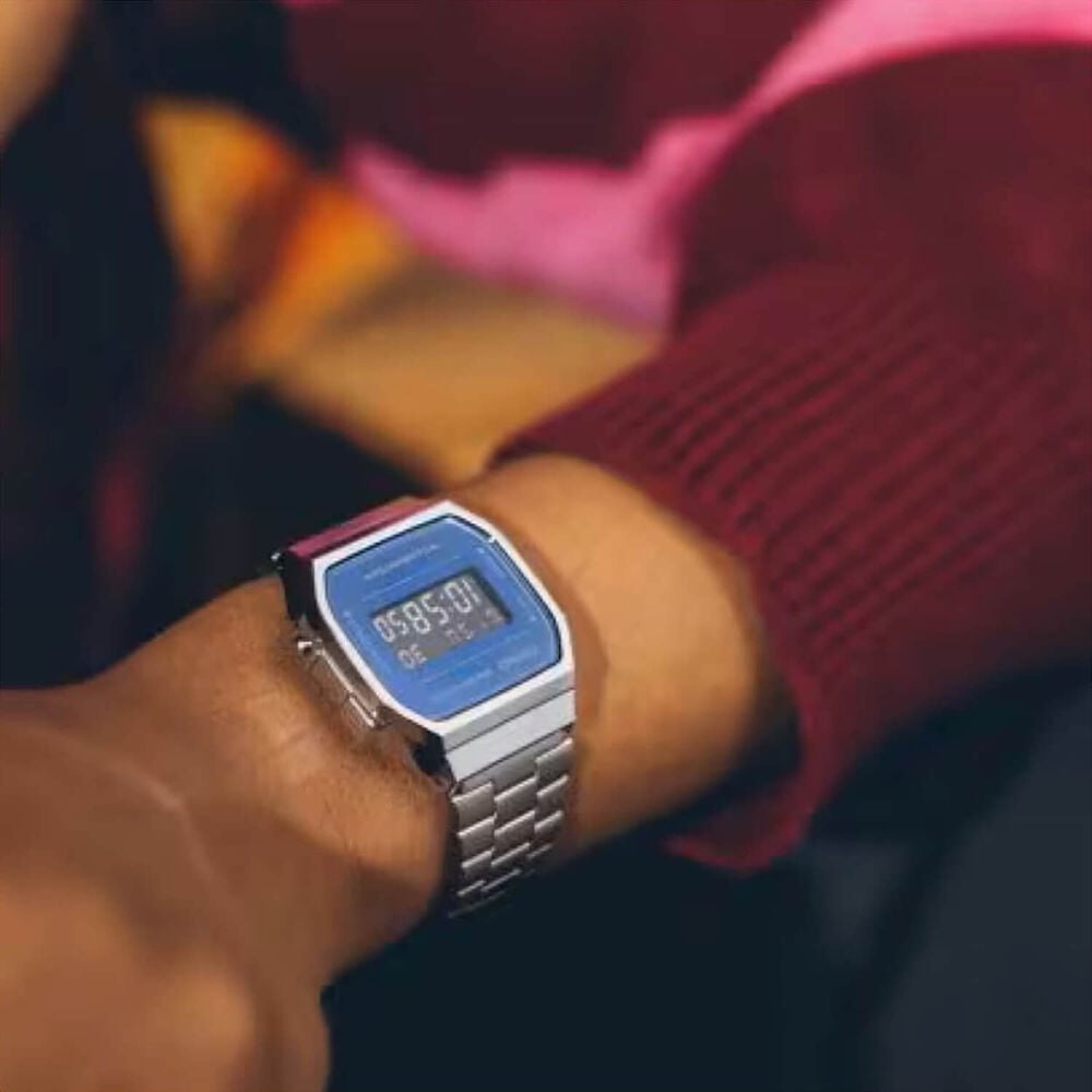 Casio Vintage 38.6x36.3mm Blue Digital Display Stainless Steel Bracelet Watch