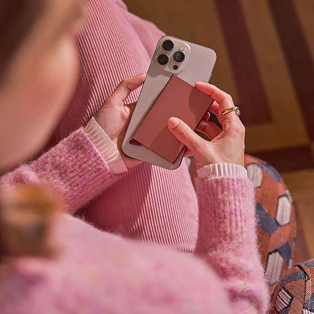 Secrid Rose Cardprotector for MagSafe image number 3