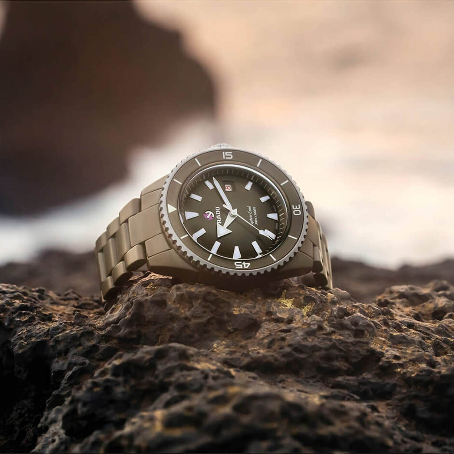 Rado Captain Cook High Tech Ceramic Diver 43mm Automatic Green Dial Ceramic Case Bracelet Watch