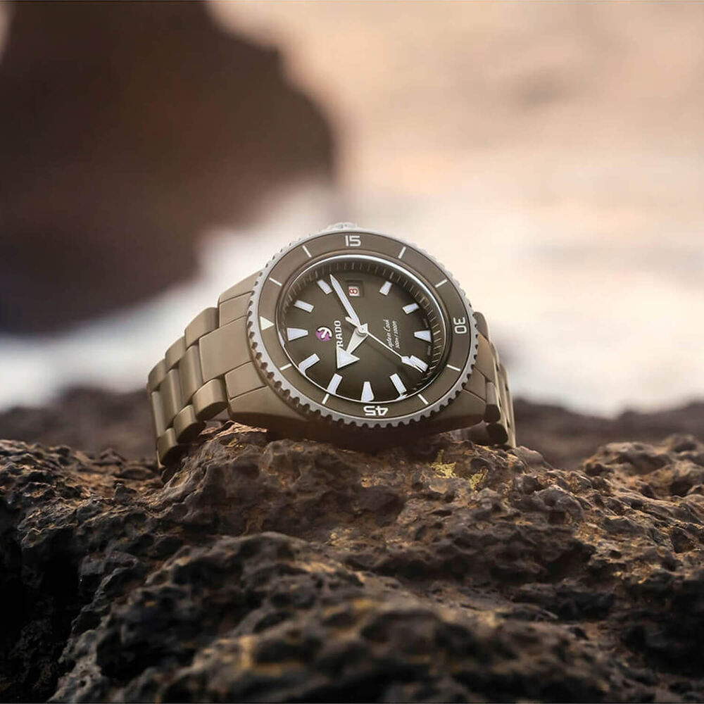 Rado Captain Cook High-Tech Ceramic Diver 43mm Automatic Green Dial Ceramic Case Bracelet Watch image number 1