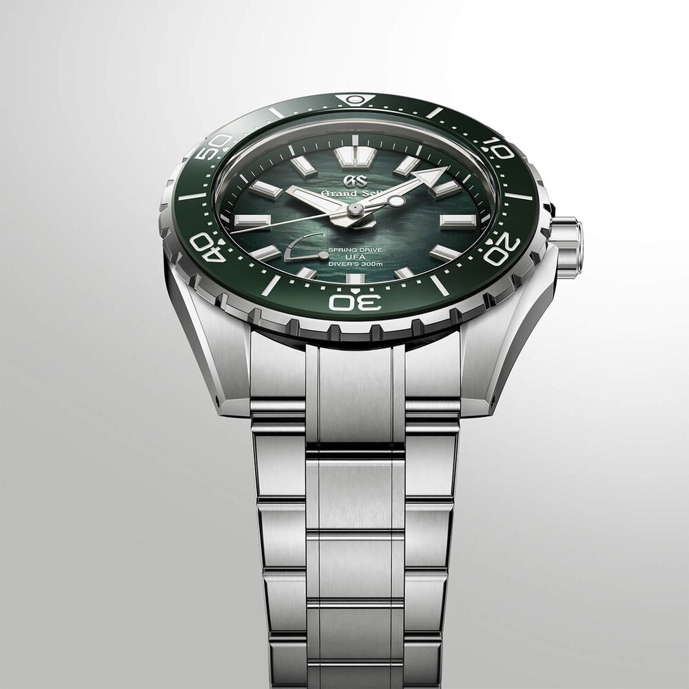 Grand Seiko &lsquo;Ushio&rsquo; Diver Spring Drive UFA 40.84mm Green Dial Titanium Bracelet Watch