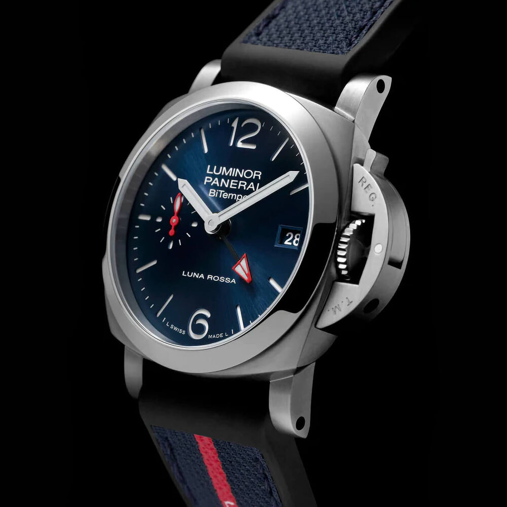 Panerai Luminor Quaranta BiTempo Luna Rossa 40mm Blue Dial Strap Watch image number 3