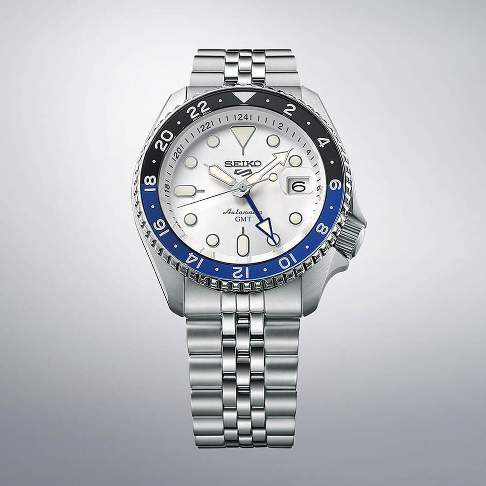 Seiko 5 Sports SKX GMT Sky Blue Silver Cloud 42.5mm Dial Steel Bracelet Watch image number 3