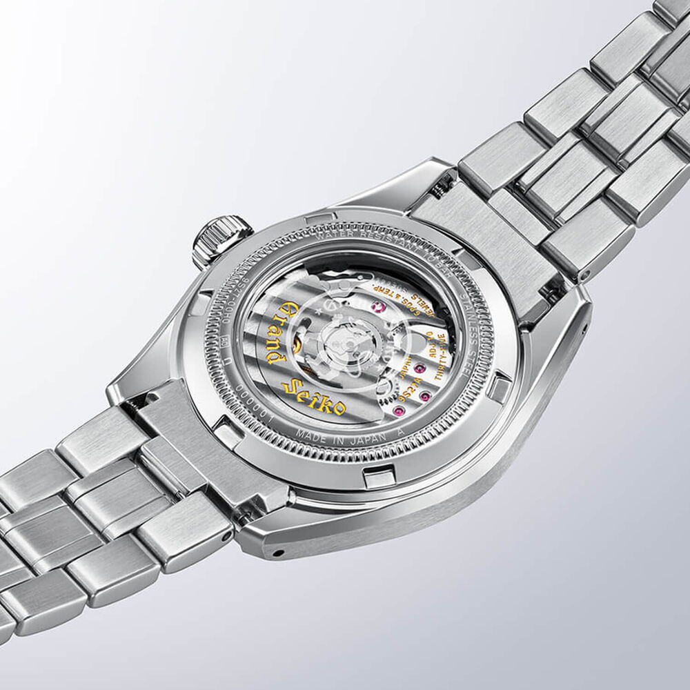Grand Seiko Heritage 'Sakura-Tukiyo' 62GS 30mm Champagne Dial Steel Bracelet Watch image number 5