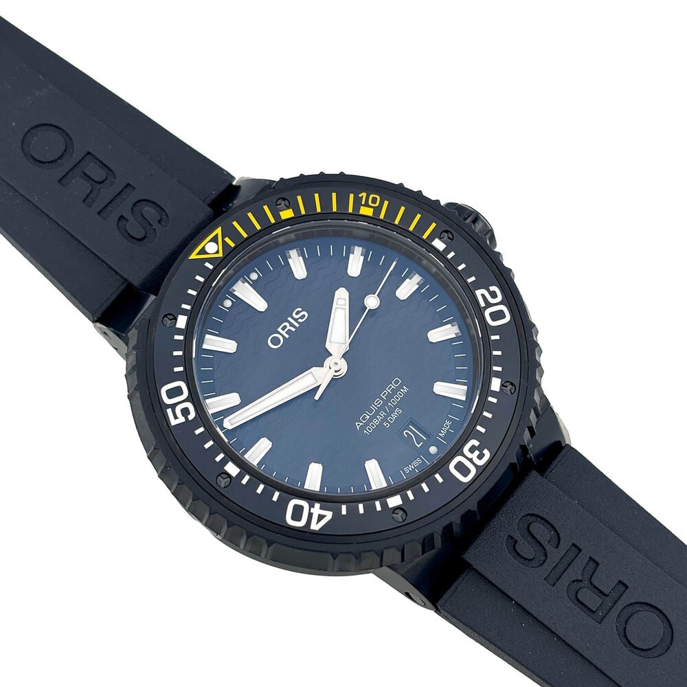 Pre-Owned Oris AquisPro Date Calibre 400 49.5mm Black Dial Rubber Strap Watch image number 1