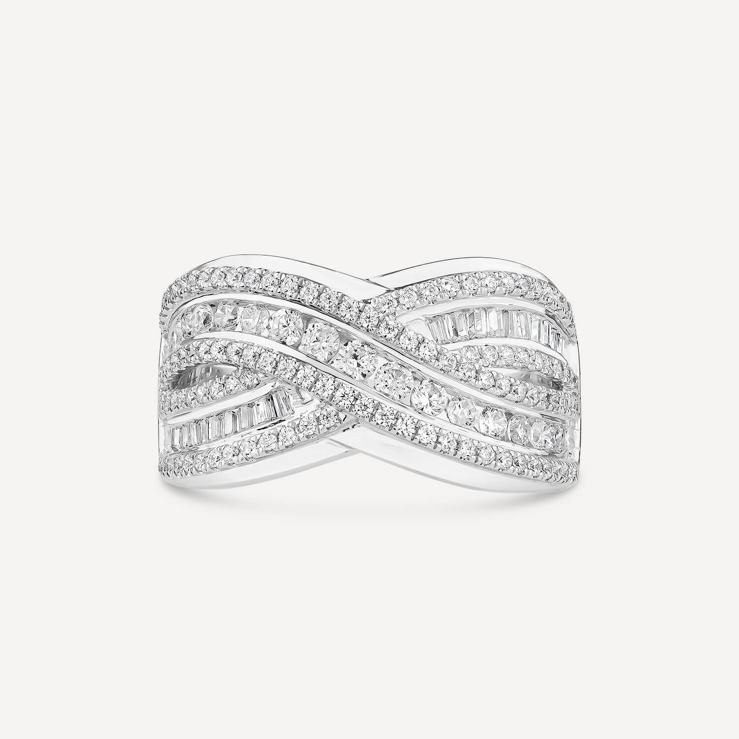 Baguette crossover outlet ring