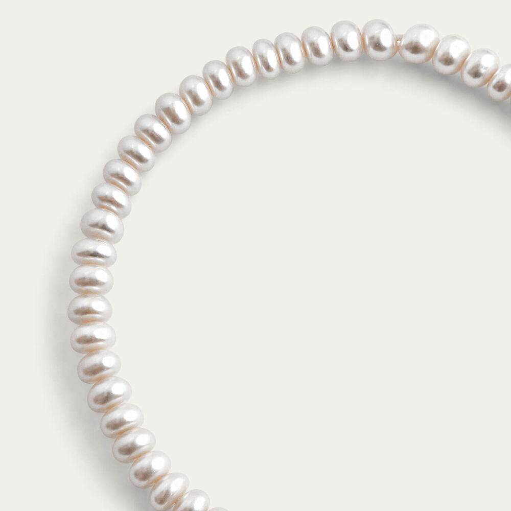 Sterling Silver Oval Freshwater Pearl Stretch Bracelet