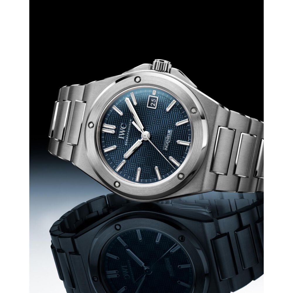 IWC Schaffhausen Ingenieur Automatic 40mm Blue Dial Steel Bracelet Watch image number 6