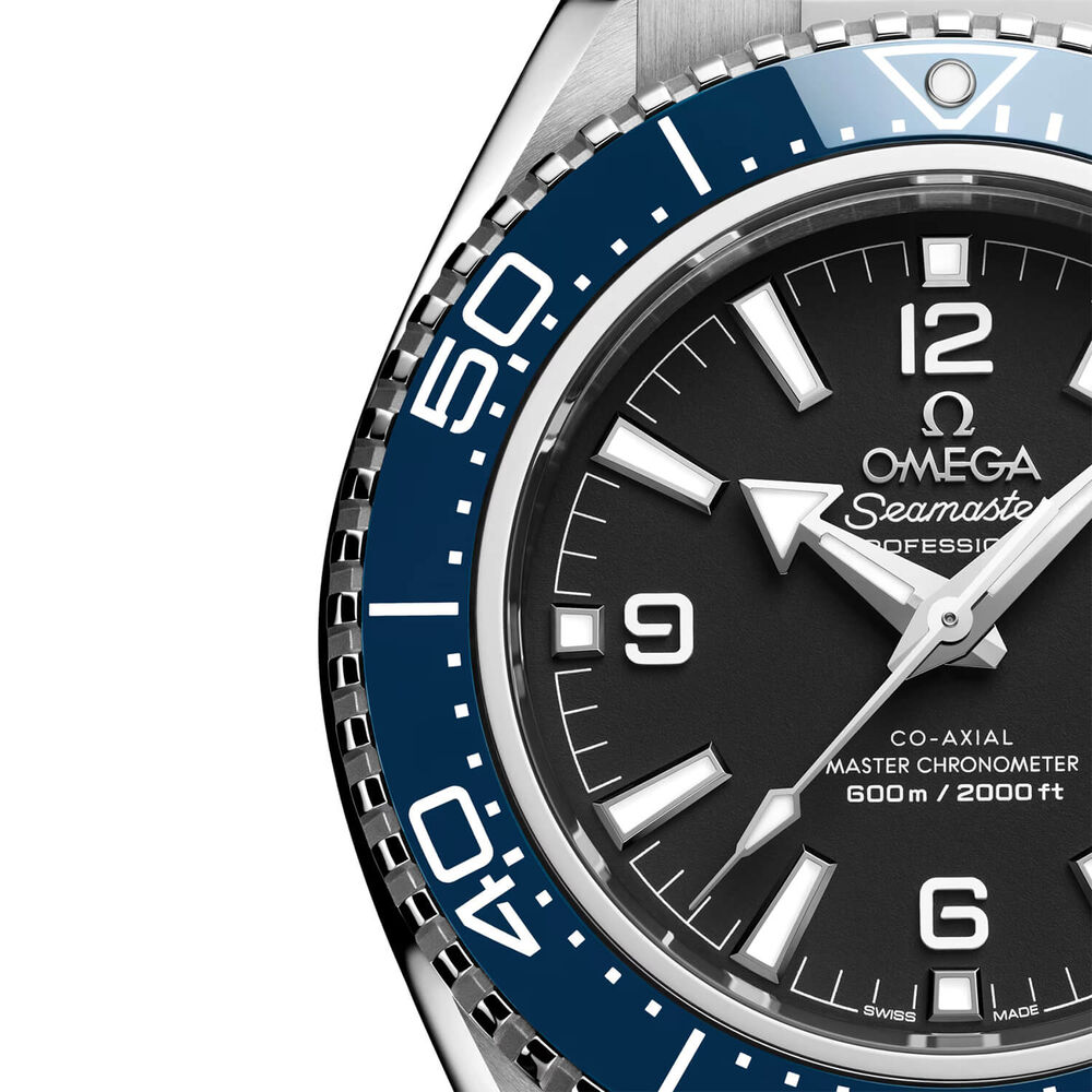 OMEGA Seamaster Planet Ocean 600M 42mm Black Dial Blue Bezel Rubber Strap Watch