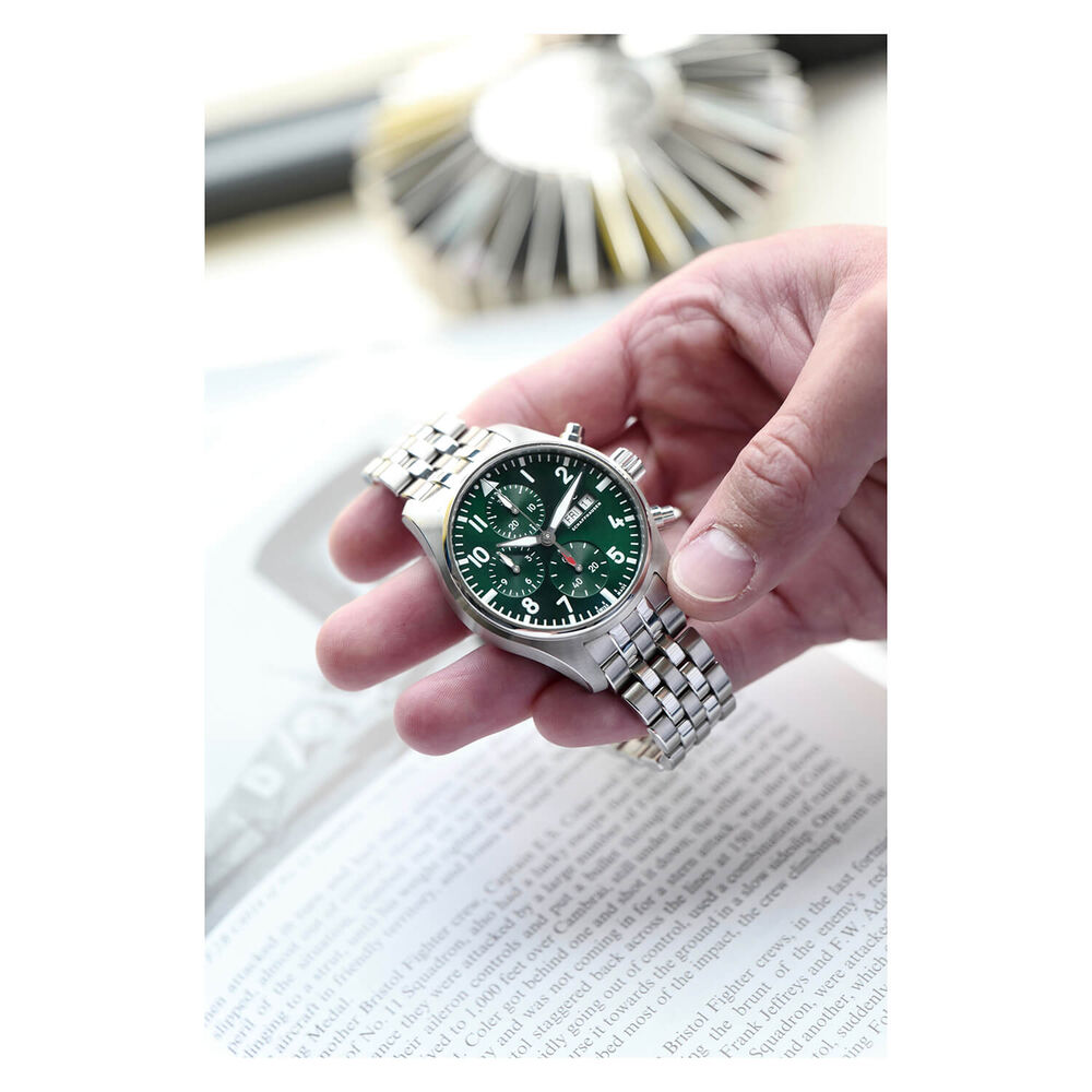 IWC Schaffhausen Pilot's Chronograph 41 Green Dial Steel Case Bracelet Watch image number 4