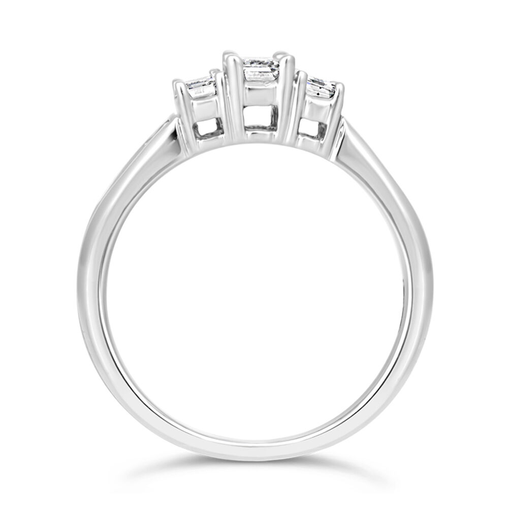 18ct white gold 1.00 carat emerald cut and princess cut diamond ring image number 2