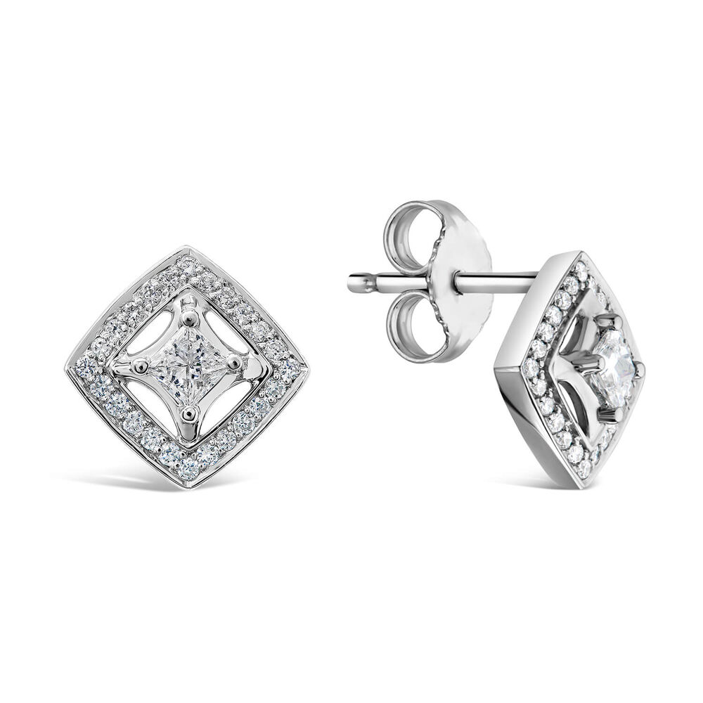 18ct White Gold 0.32 Diamond Shape Earrings image number 4